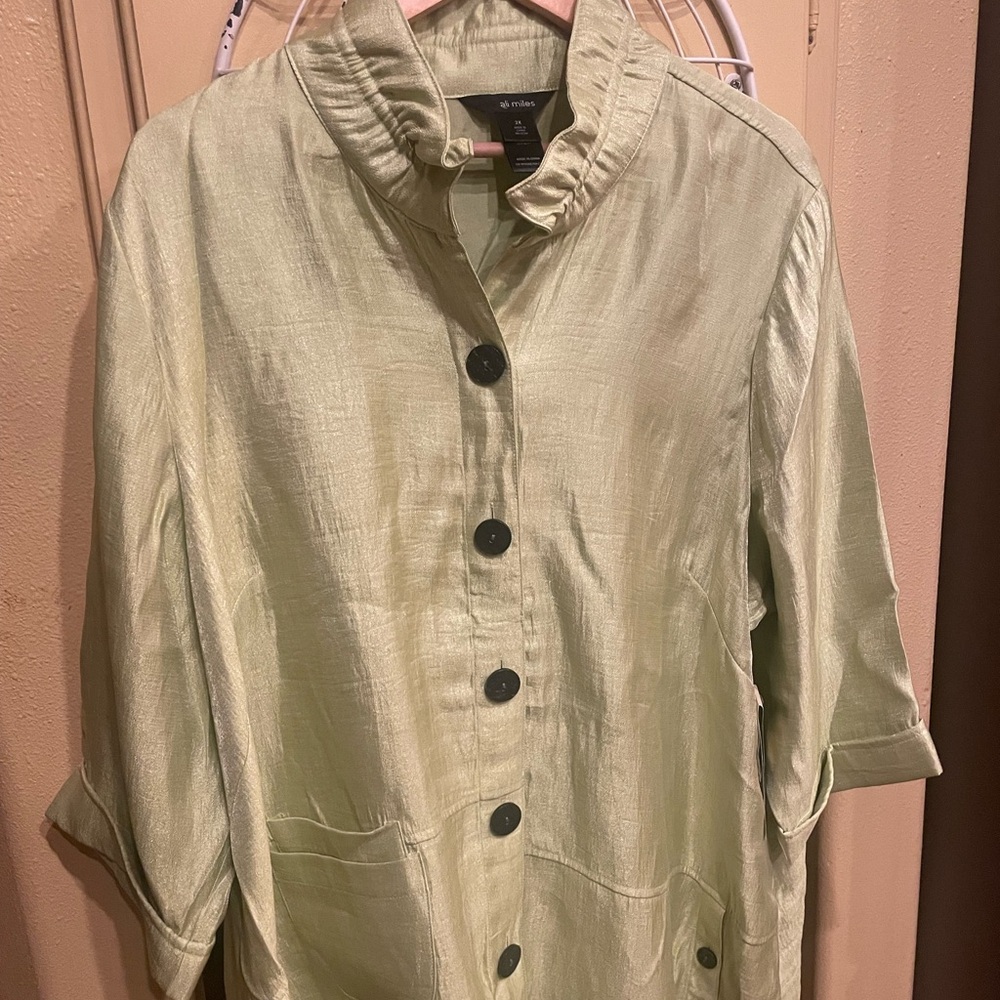 Light Green Button-Up tunic top or Jacket